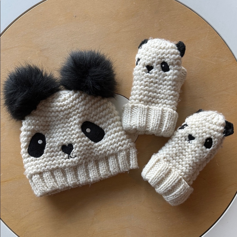 Adorable Panda Knit Hat and Mittens Set for Kids